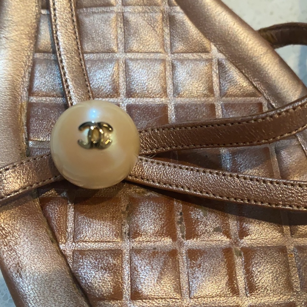 Vintage Chanel - Picture 4 of 8